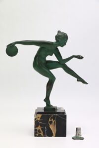 Mobilier et objets d'art du 25 février 2023 Lot 121-image