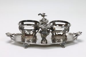 Mobilier et objets d'art du 25 février 2023 Lot 44-image