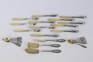 Mobilier et objets d'art du 25 février 2023 Lot 48-image