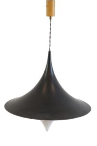 Mobilier et objets d'art du 25 novembre 2023 Lot 208-image