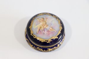Mobilier et objets d'art du 25 novembre 2023 Lot 53-image