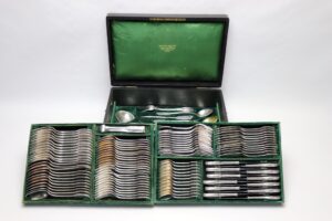 Mobilier et objets d'art du 16 novembre 2024 Lot 43-image