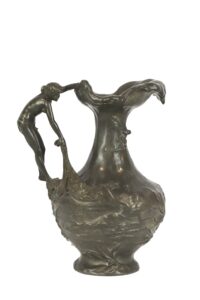 Objets d'art, bijoux, tableaux et mobilier, design du 6 décembre 2025 Lot 105-image