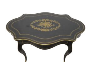 Objets d'art, bijoux, tableaux et mobilier, design du 6 décembre 2025 Lot 160-image