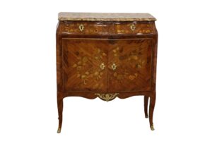 Objets d'art, bijoux, tableaux et mobilier, design du 6 décembre 2025 Lot 167-image