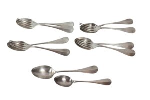 Objets d'art, bijoux, tableaux et mobilier, design du 6 décembre 2025 Lot 2-image