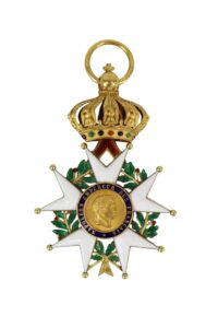 Objets d'art, bijoux, tableaux et mobilier, design du 6 décembre 2025 Lot 20-image