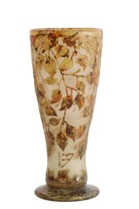 Objets d'art, bijoux, tableaux et mobilier, design du 6 décembre 2025 Lot 51-image