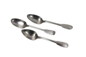 Objets d'art, bijoux, tableaux et mobilier, design du 6 décembre 2025 Lot 8-image